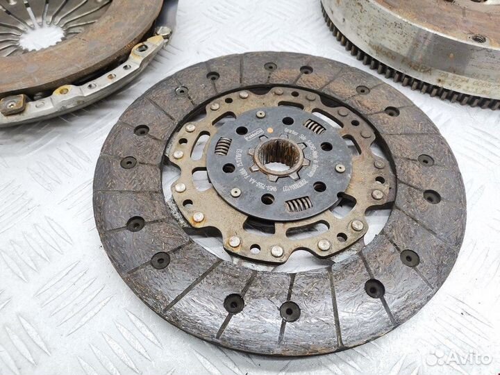 Маховик (демпфер сцепления) для Ford Focus 2