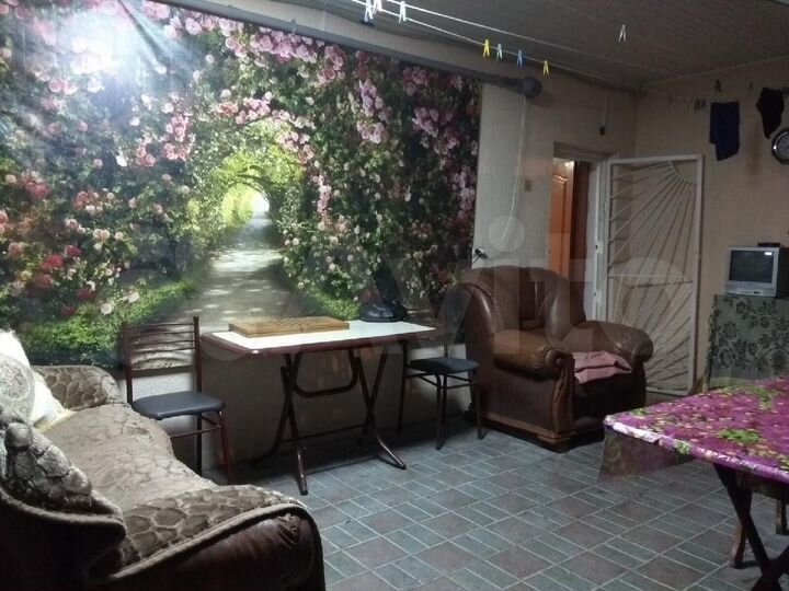 Комната 14 м² в 4-к., 3/3 эт.