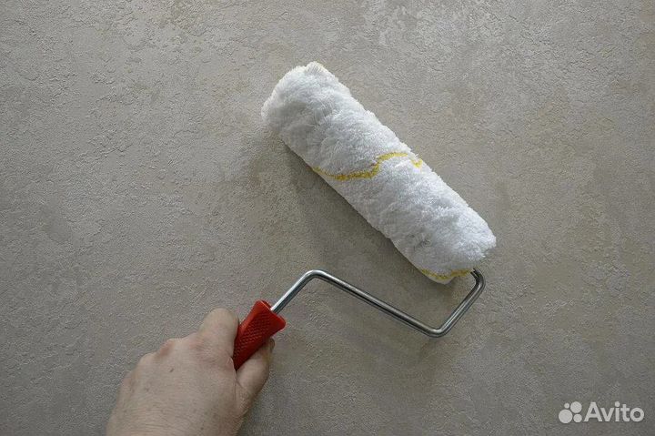 Покраска стен и потолков