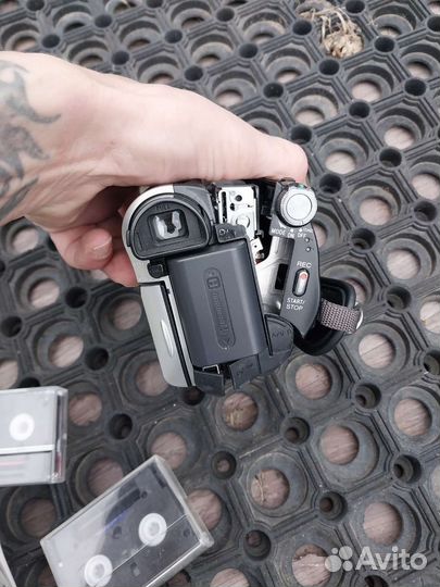 Видеокамера sony кассетная