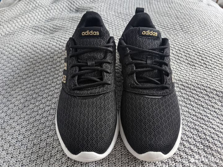 Кроссовки Adidas 23.5 см оригинал