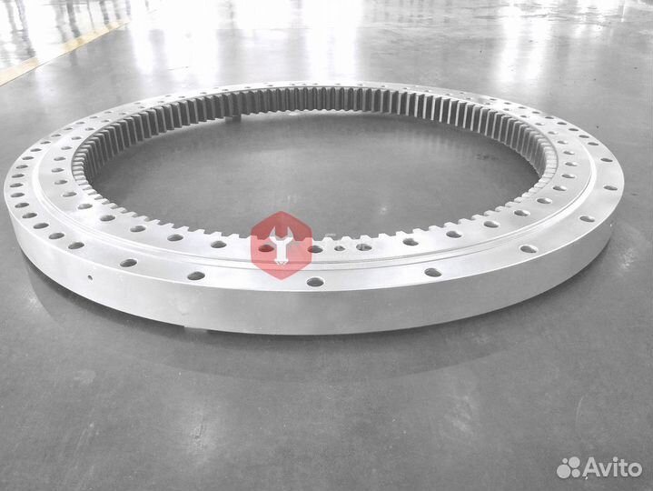Опорно-поворотный круг ZX350H-5G 9245698