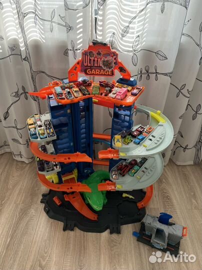 Трек Hot Wheels + Машинки (Оригрнал)