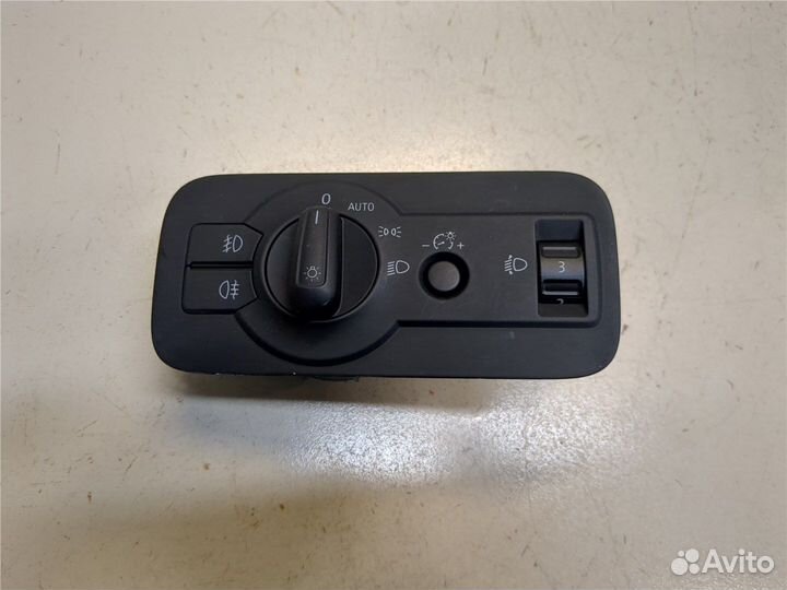 Переключатель света Volkswagen Touareg, 2011