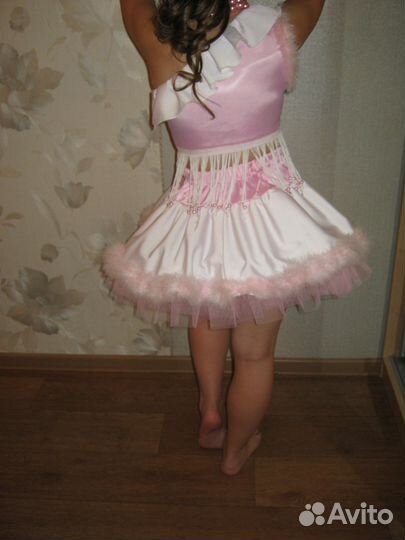 Продам детские новогодние костюмы