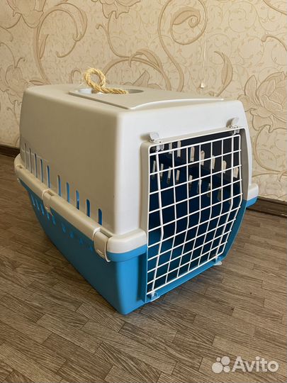Переноска для животных пластиковая