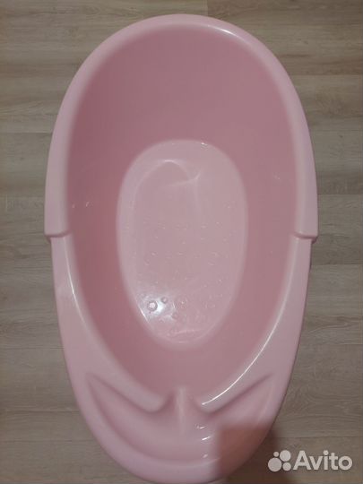 Ванночка для купания новорожденного