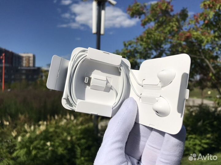 Новые оригинальные наушники EarPods lightning