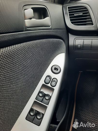 Hyundai Solaris 1.6 МТ, 2013, 176 000 км
