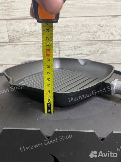 Сковорода чугунная гриль