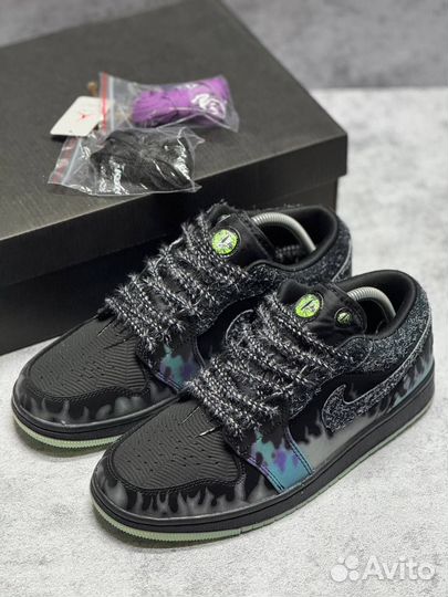 Кеды Nike Air Jordan 1 Low GS 'Fortune Fly