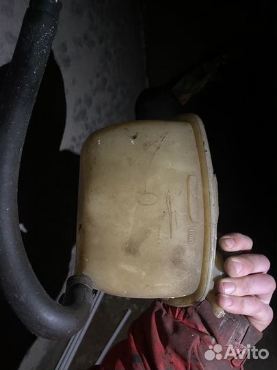 Расширительный бачок фольксваген сантана