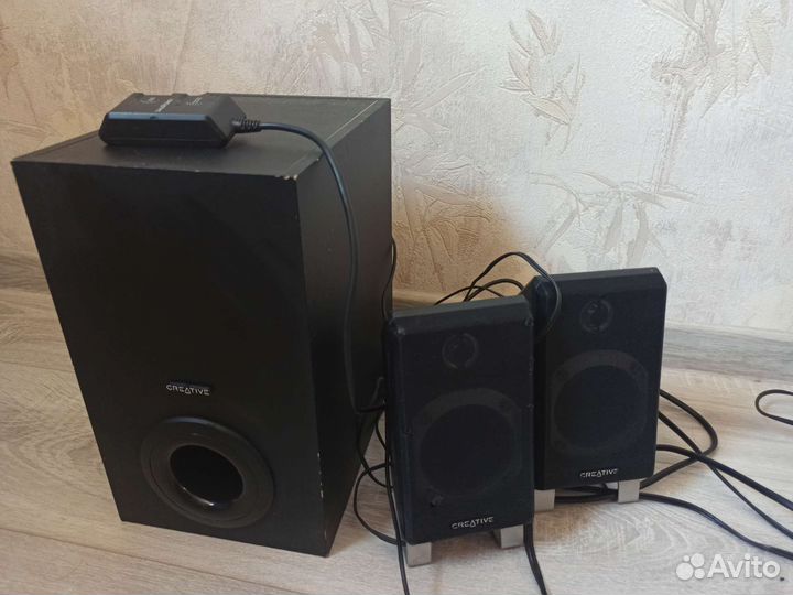Колонки с сабвуфером Creative