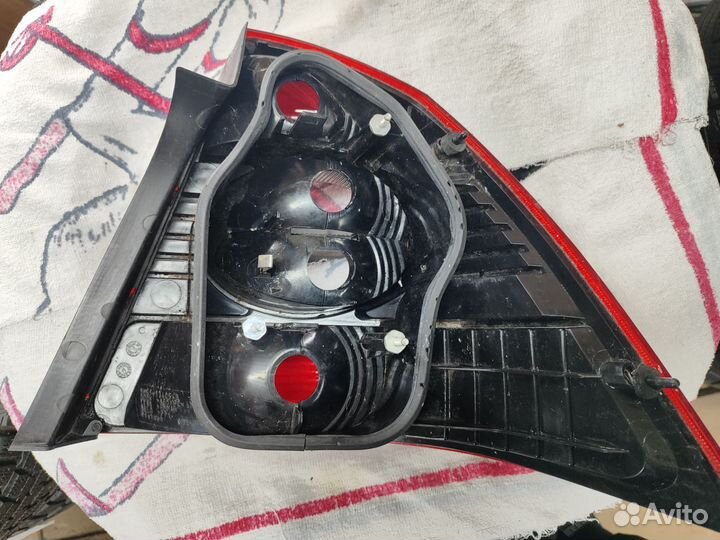 Фонарь задний левый ford focus 2