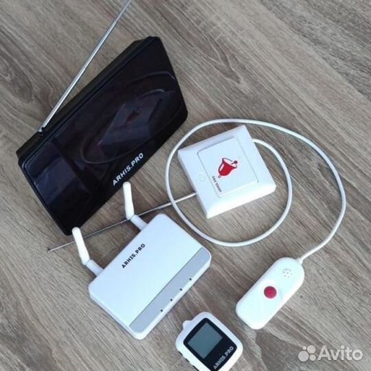 Кнопка вызова персонала лежачему больному