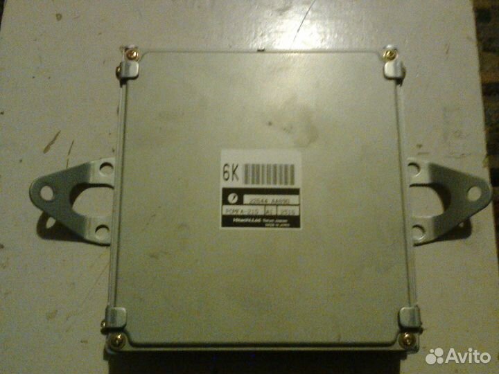 Блок управления двс Subaru impreza GG2, EJ15