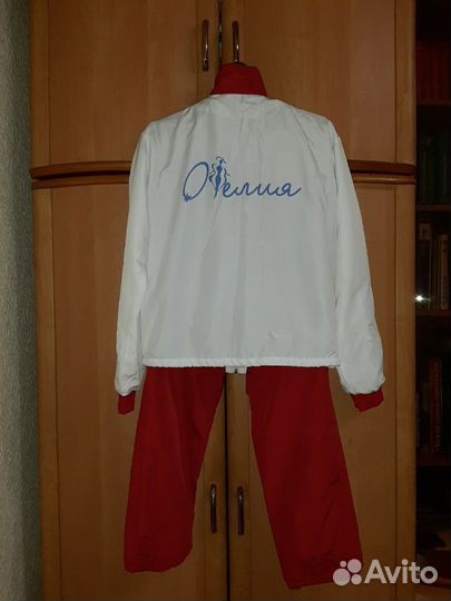 Фирменый костюм нхк 