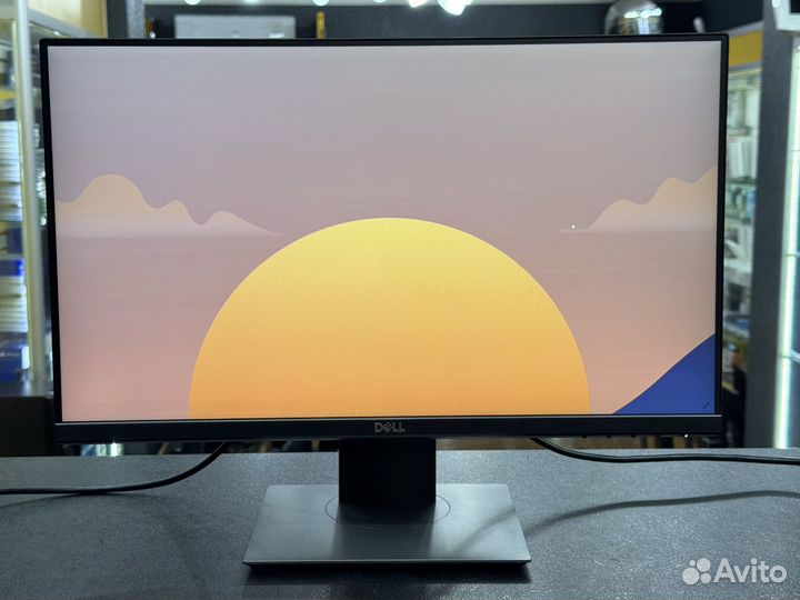 Монитор Dell 22 / IPS / Full HD