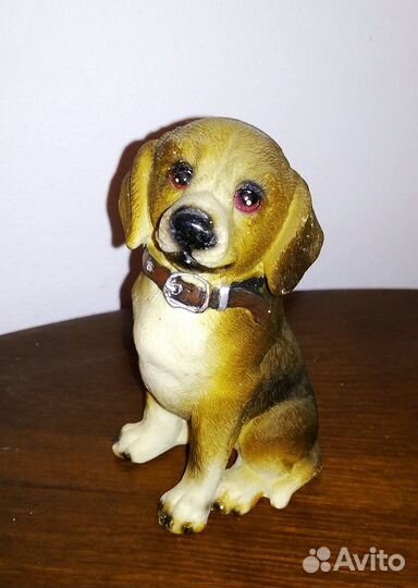 Статуэтка собака