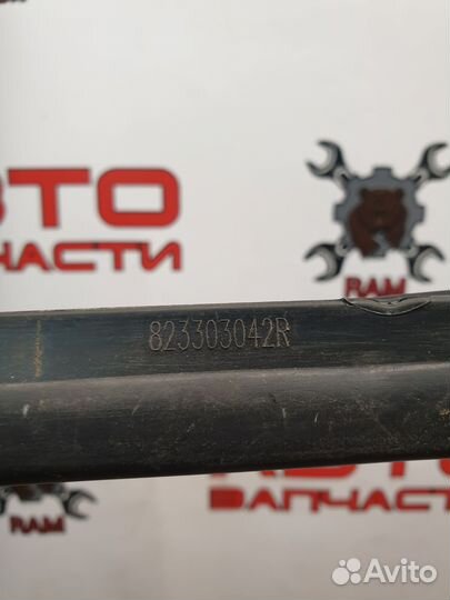 Уплотнитель стекла двери задней правой Sandero II