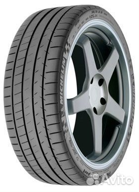 Michelin Pilot Super Sport 305/35 R22 110