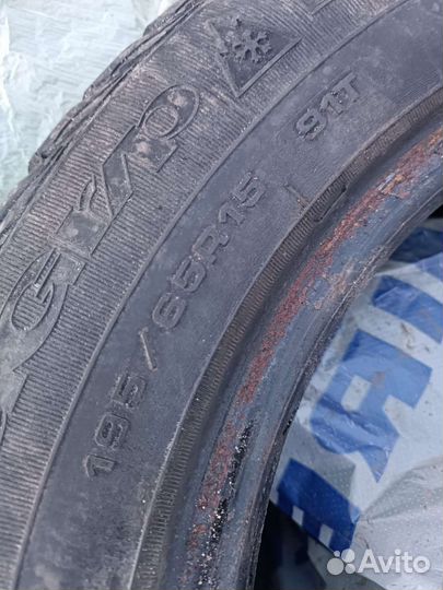 Goodyear UltraGrip Extreme 195/65 R15 91T