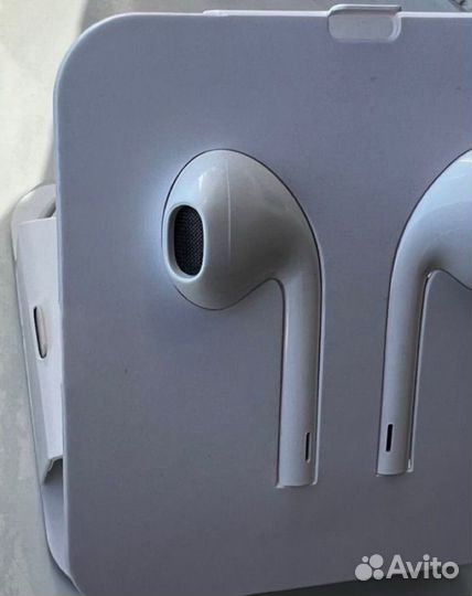 Проводные Наушники Apple EarPods Lighting