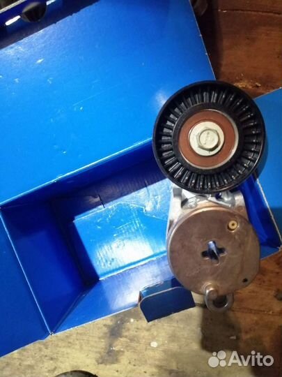 Запчасти на камри 50