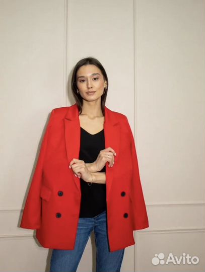 Пиджак красный