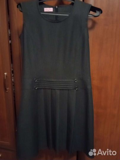 Школьный сарафан 42-44 размер