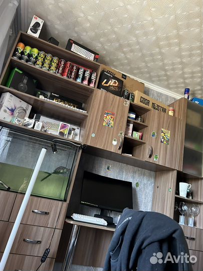 Стелаж с компьютерным местом