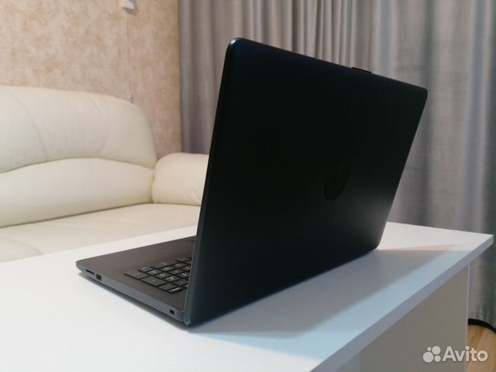 Мощный ноутбук HP на i3 процессоре Танки летают