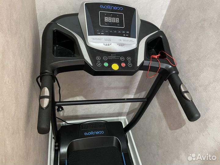 Беговая дорожка Evo Fitness Omega