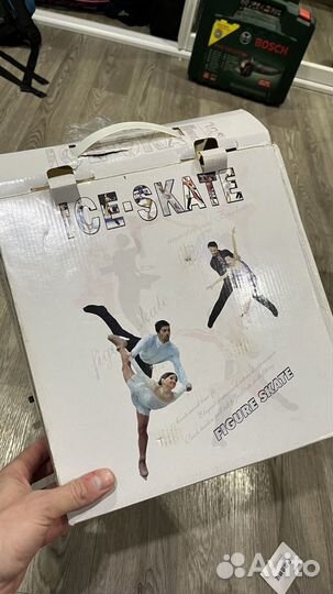 Коньки фигурные детские, р 33