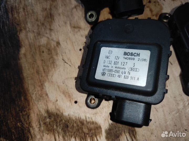 Сервопривод заслонки печки ауди А6 2001