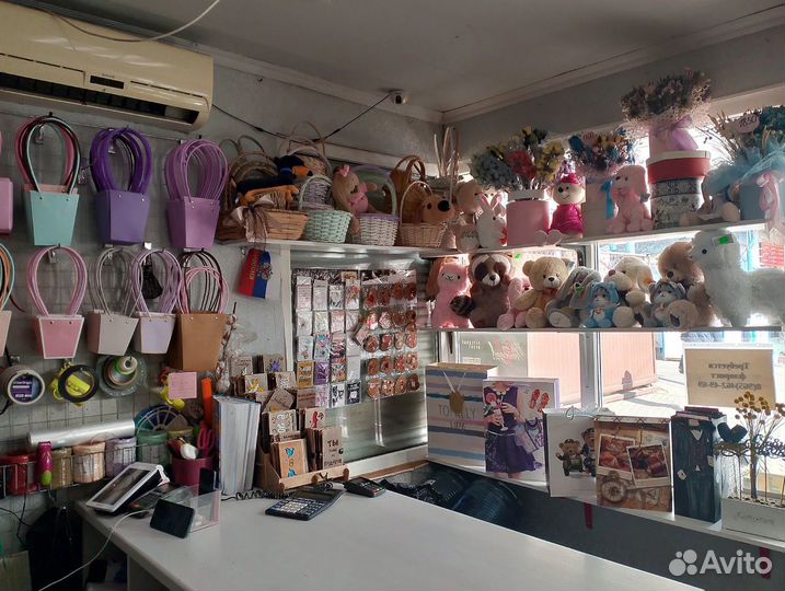 Цветочный магазин, хороший трафик. Прибыль 120к