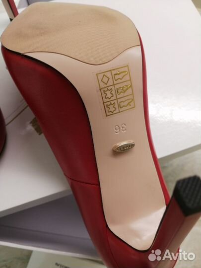 Туфли модельные женские 36 размер