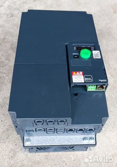 Преобразователь Schneider Electric ATV320D11N4C