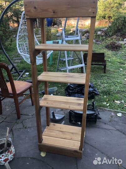 Продаю деревянный стеллаж