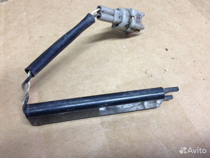 Антенна беcключевого доступа ниссан тиида с 11