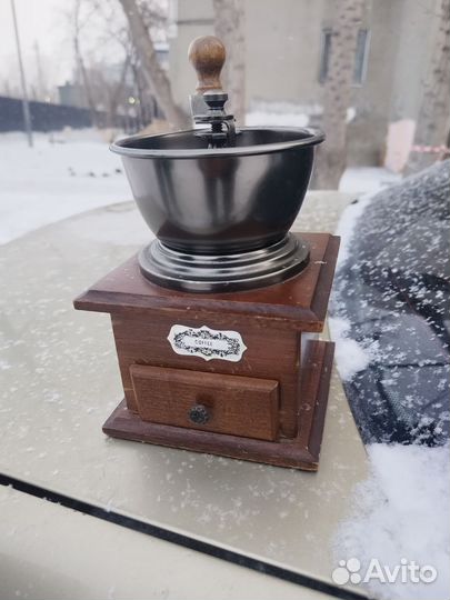 Кофемолку ручная