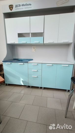 Кухонный гарнитур новый