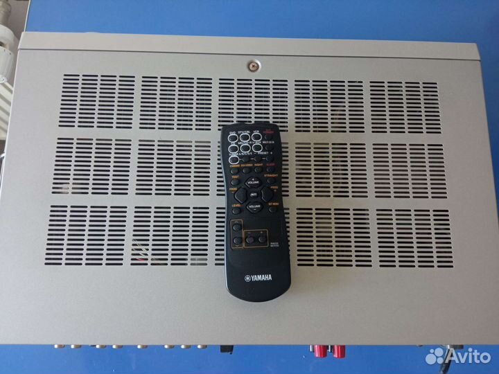 Av ресивер yamaha RX-V359