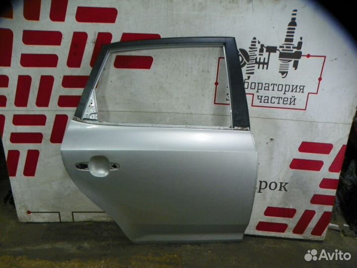 Дверь задняя правая Kia Ceed