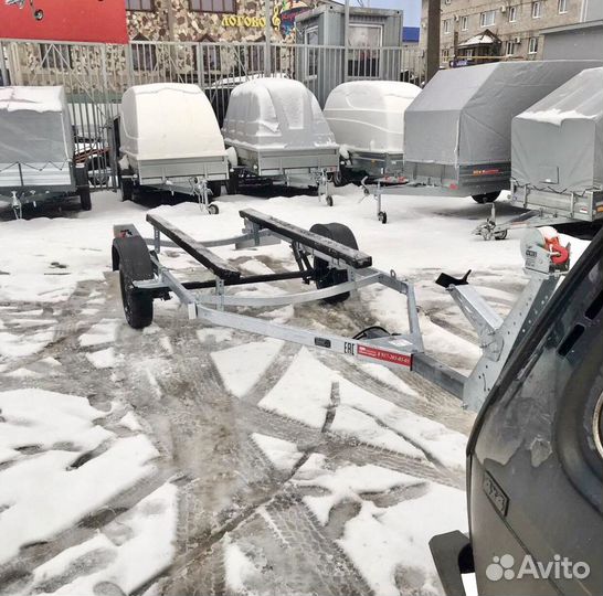 Лодочный прицеп «Аква 55» с лебедкой