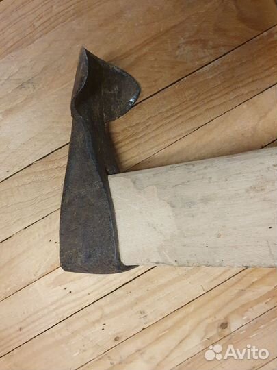 Тесло топор