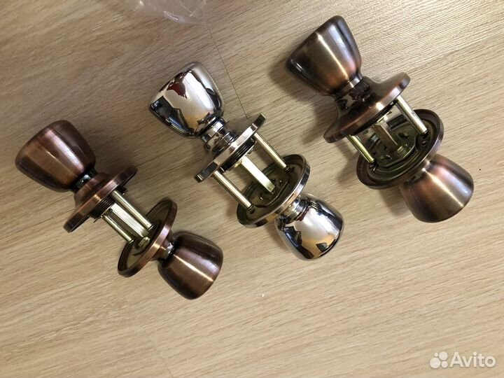 Дверные ручки межкомнатные