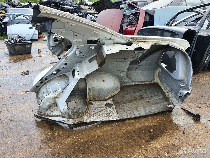 Крыло заднее правое Nissan Almera Classic B10