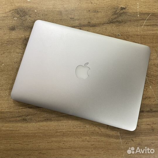 MacBook Air A1466