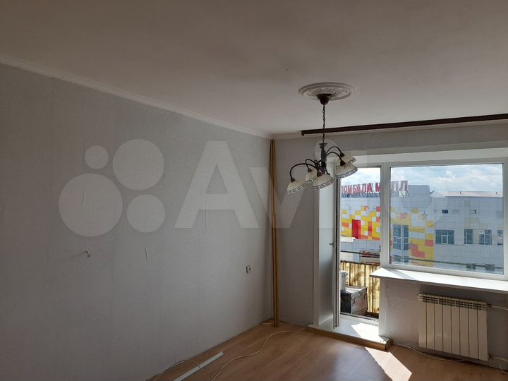 2-к. квартира, 40 м², 8/9 эт.